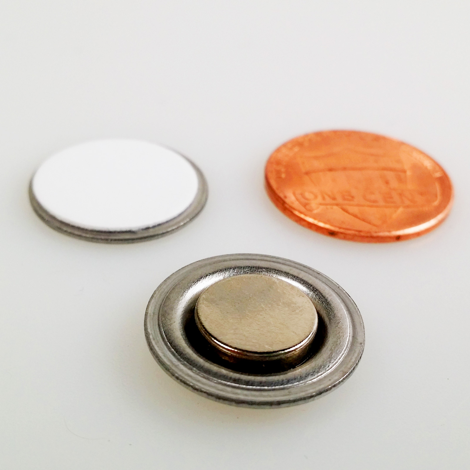 100 Magnetic Self Adhesive round Badge Backs 17 mm 
